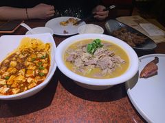 酸汤时蔬肥牛-绿茶餐厅(华联万柳店)