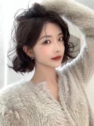 点击看大图 -首脑美发沙龙