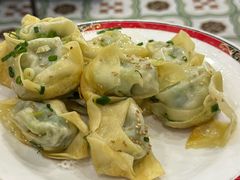 生煎馄饨-小实惠嘉(威海路店)