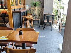 -8PINTS八品脱·日料·烧鸟·精酿小酒馆(莘庄店)