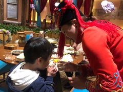 -老滇山寨•云南特色菜•地方菜•民族风情歌舞表演(金碧店)