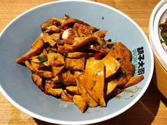 -胡子大厨·超级小炒肉(晶耀前滩店)