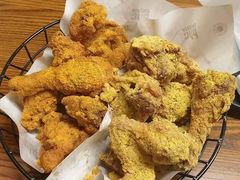 -BHC炸鸡(明洞总店)