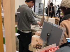 -奈雪的茶(市百一店)