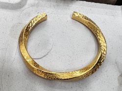 -烨麟黄金珠宝(和胤788广场一楼店)