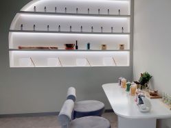 -VE专注问题肌·赛诺龙&科学美肤中心