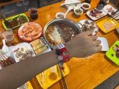 -养牛邓·潮汕牛肉海鲜自助火锅(广州店)