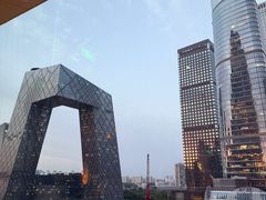 -福楼毕斯罗F Bistronome(国贸商城约会地标景观店)