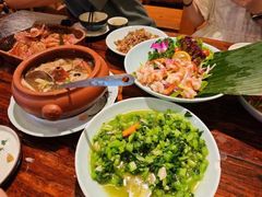 -老滇山寨•云南特色菜•地方菜•民族风情歌舞表演(金碧店)