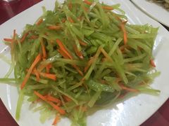 -溢心园香河肉饼总店