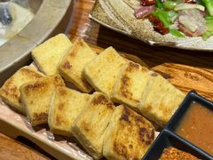 香煎包浆豆腐-滇香肴·云南菜蒸汽石锅鱼(云南北路店)