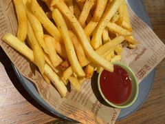 -MARU玛露音乐餐厅(大学路店)