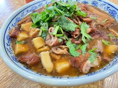 卤煮火烧-门框胡同百年卤煮(新街口店)