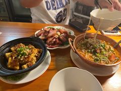 -88号小吃店·经典云南菜·地道纳西美食