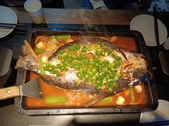 -夯鱼烤鱼·尔滨地标美食(国展店)