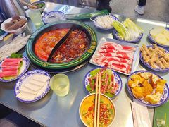 -有拈头成都市井火锅(体育路店)