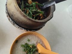 -长城砂煲田鸡粥