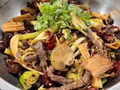 -龙顺园麻辣香锅(机场店)