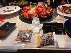 -沪小胖小龙虾(淮海中路旗舰店)