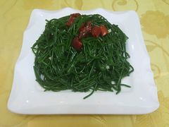 -苏莱特色牛骨滩羊手抓馆(长城东街总店)