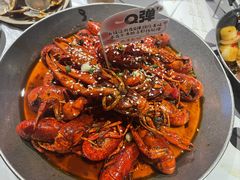-巴厘龙虾·榜首油焖大虾(音乐学院·沿江酒馆店)