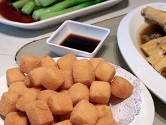 -肥仔文澳门猪骨煲(南京西路店)