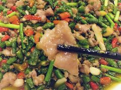 特色尖椒兔-江湖黑大兔(杨家坪店)