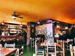 -Pistolera Mexican Cantina女枪手墨西哥餐厅(碧云路店)