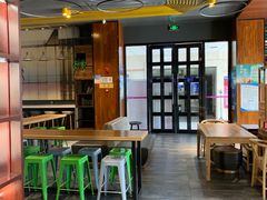 -艾豪森酒店(西安大雁塔大唐不夜城店)