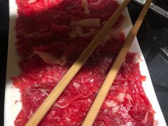 -潮汕三宝鲜牛肉火锅