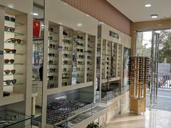 -罗创丹阳眼镜(童卫路店)