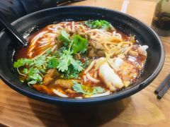 招牌红煨牛腩粉-鑫花溪牛肉米粉(文星广场店)