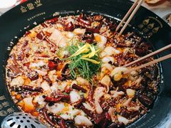 -渔语鱼酸菜鱼新川菜(来福士店)