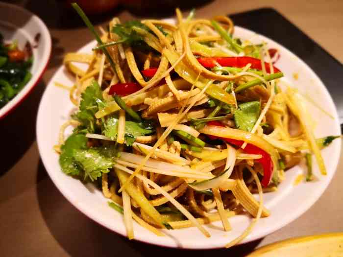 巧媳妇铁锅焖面(msd店)-"看到是山西菜来的,感觉菜品价格还是蛮高的.