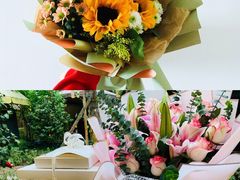 -茅草房·河畔园林火锅