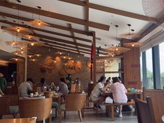 -芳草地度假酒店·野炉中餐厅