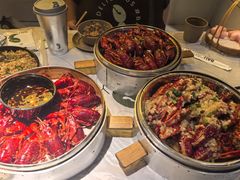 -巴厘龙虾·榜首油焖大虾(音乐学院·沿江酒馆店)