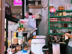 -BOIBOI马来茶餐室(江宁路店)