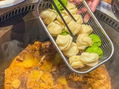 -山河屯铁锅炖·非遗东北菜(南山店)