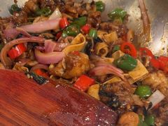 -江渔儿酸菜鱼(万科东荟城店)
