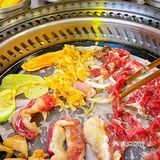 超好吃的果木碳火烤肉🥩，里头坐