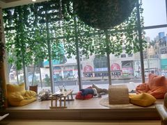 -藏猫猫咖啡主题馆(中央大道店)