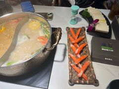 -椰子湾·海南火锅·糟粕醋·椰子鸡(正大广场店)