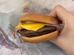 -麦当劳(展览路店)