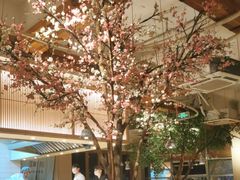 -蜜桃餐厅·伴山(湖滨商业街店)