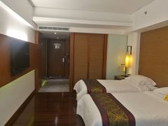 -白云湖畔酒店-湖畔餐厅