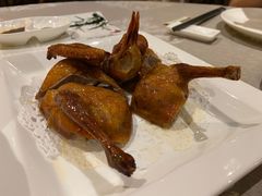 秘制红烧乳鸽-香云轩·顺德菜(香云纱园林酒店店)