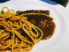 -吉布鲁 牛排海鲜自助(岳塘步步高广场店)