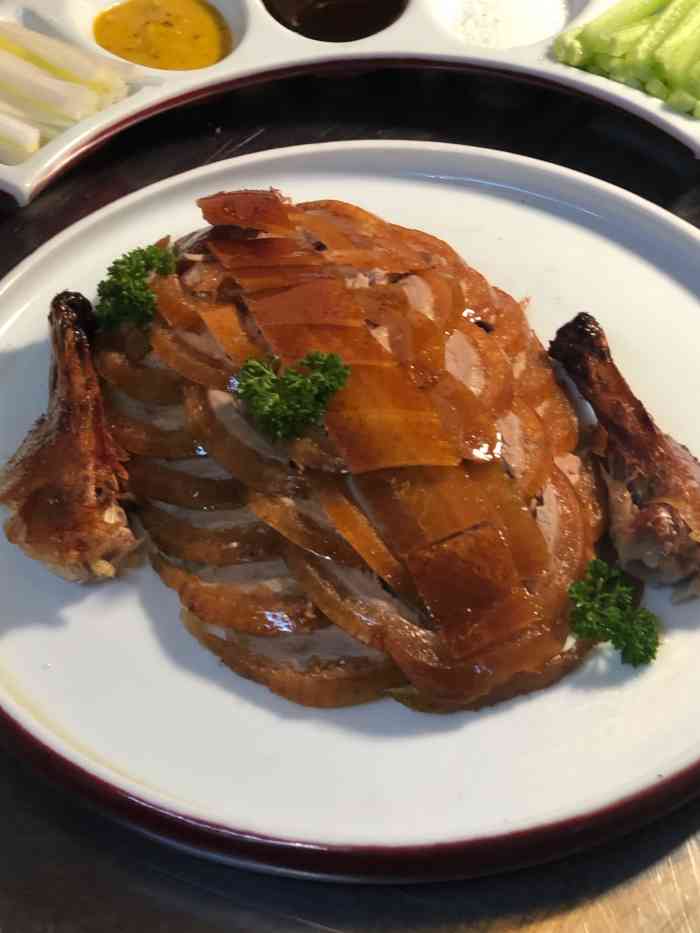 名仕汇豪华中餐厅-"挺好吃的 环境也很不错哦 建议来吃[调皮.