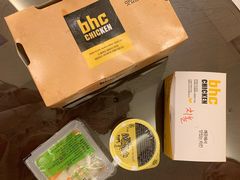 -BHC炸鸡(明洞总店)